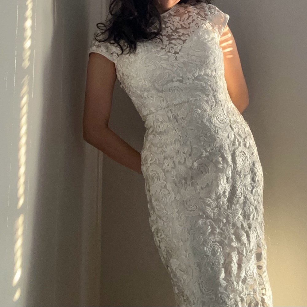 White lace wedding dress